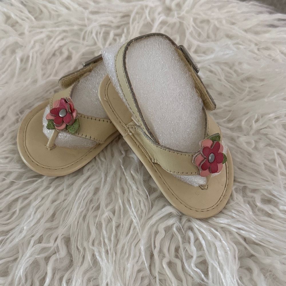 Gymboree Beige Sandals with Pink Flower Accent